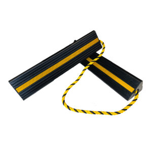 Paire de cales avion en caoutchouc noir 60 cm 15,8 kg